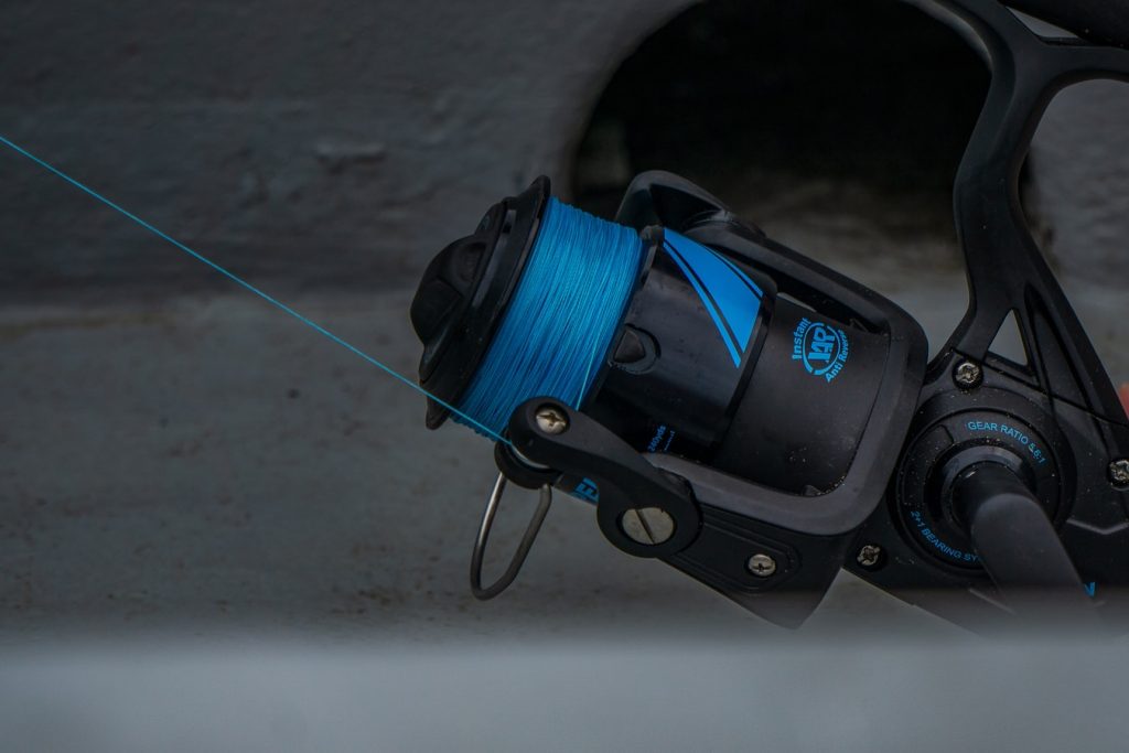 how to put new line on a fishing pole