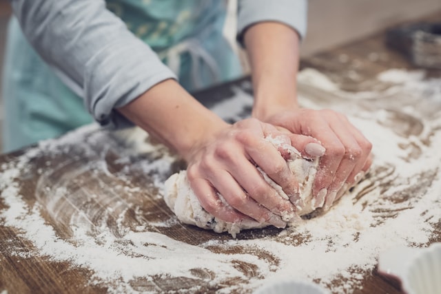 How to make dough balls for carp fishing